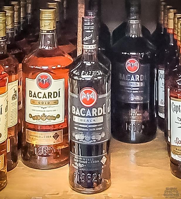 Bacardí Black (Carta Negra)