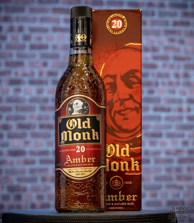 Old Monk XO Amber 20 Mellow & Matured Rum